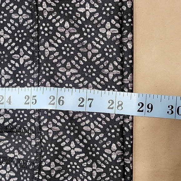 Coldwater Creek, Size Unknown Black Gray Patterned Athletic Jacket, Front Zipper - Picture 8 of 10